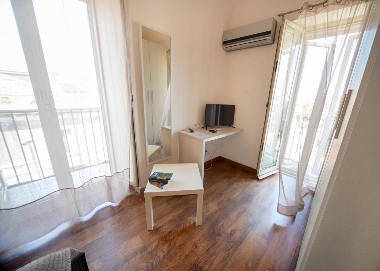 Zurria Rooms 카타니아 외부 사진